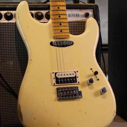 Fender Custom shop Relic H/S Strat Limited Edition 2016 (3.1kg)