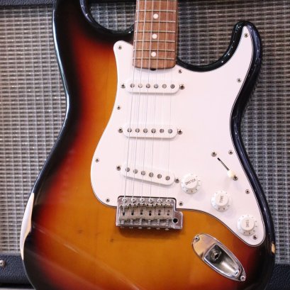 Fender Stratocaster ST62 Sunburst 1993 Texas special (3.3kg)