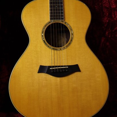 Taylor GC8 Natural 2010 Usa
