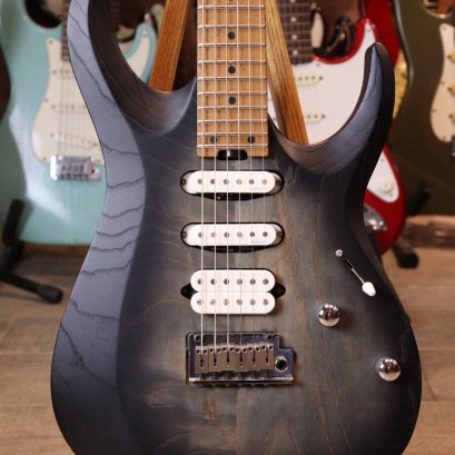 Cort X700 Triality Black Burst 2023 (3.1kg)