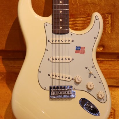 Fender American Vintage Re62 White 2012 (3.7kg)
