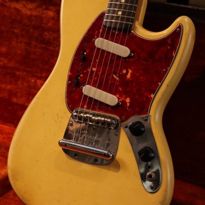Fender Mustang 1965 Blonde White Brazilian board L series (3.6kg)