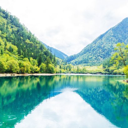 ทะเลสาบแพนด้า (熊猫海) (Panda Lake) 