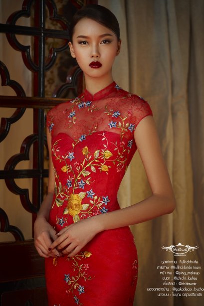 ชุดหมั้น สำหรับเช่า