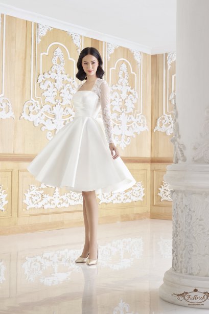 ชุดหมั้น สำหรับเช่า