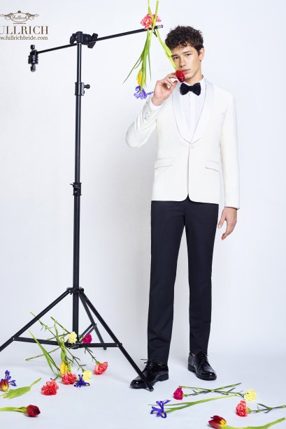 ชุดสูท ให้เช่า