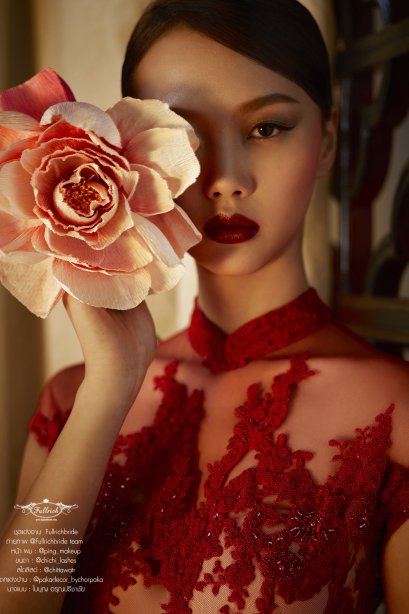 ชุดหมั้น สำหรับเช่า