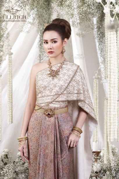 ชุดไทย สำหรับเช่า