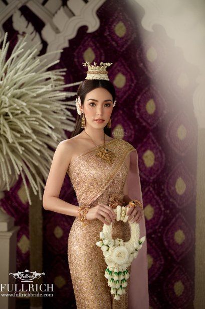 ชุดไทย สำหรับเช่า