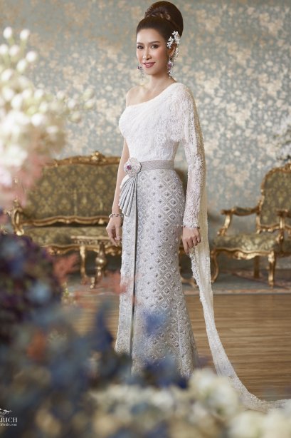 ชุดไทย สำหรับเช่า