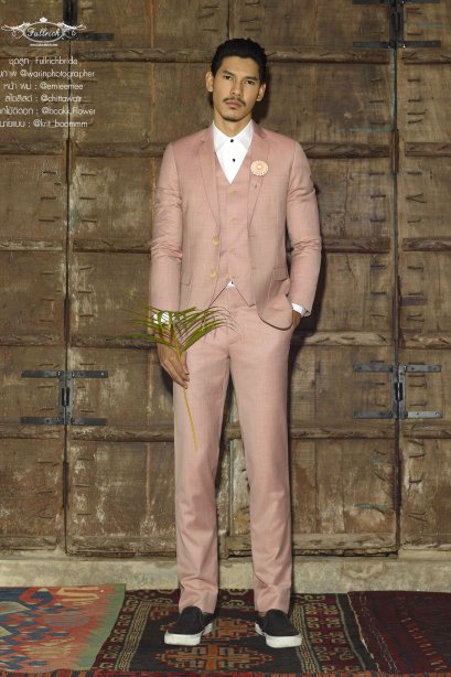 ชุดสูท ให้เช่า