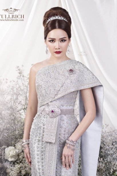 ชุดไทย สำหรับเช่า