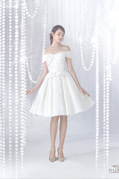 ชุดหมั้น สำหรับเช่า