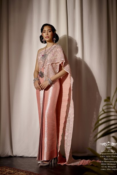 ชุดไทย สำหรับเช่า