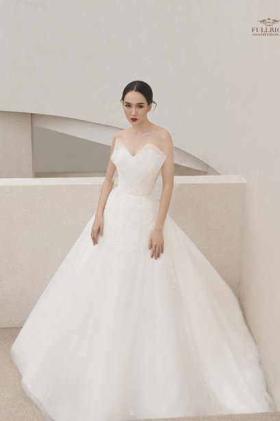 ชุดแต่งงาน สำหรับเช่า