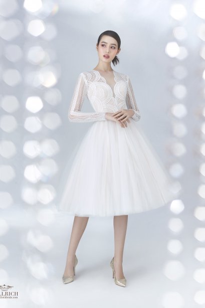 ชุดหมั้น สำหรับเช่า