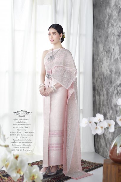 ชุดไทย สำหรับเช่า