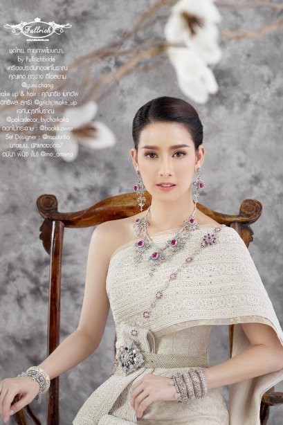 ชุดไทย สำหรับเช่า