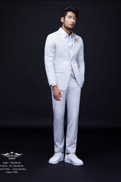 ชุดสูท ให้เช่า