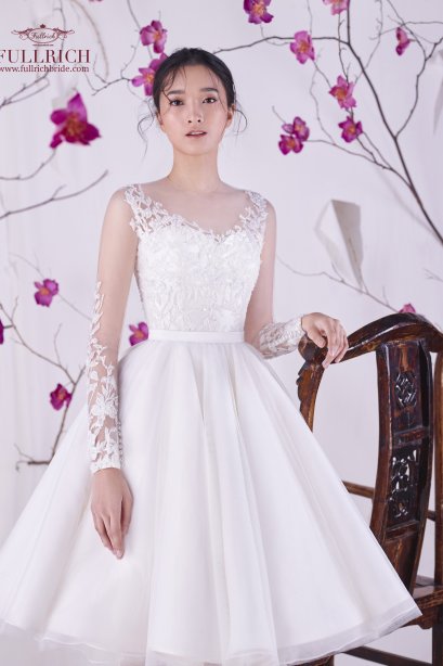 ชุดหมั้น สำหรับเช่า