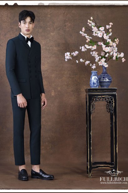 ชุดสูท ให้เช่า