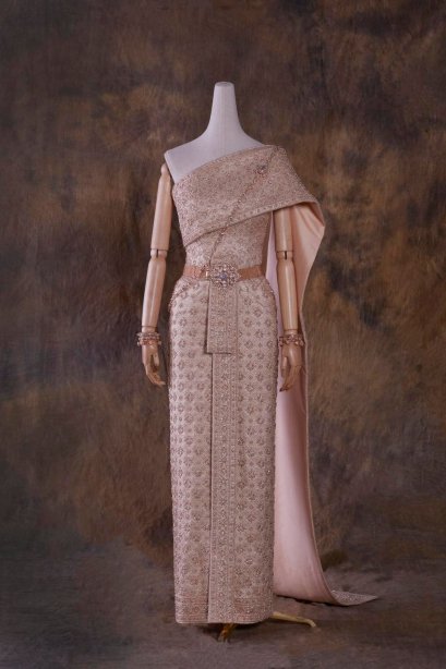 ชุดไทย สำหรับเช่า