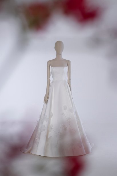 ชุดแต่งงาน สำหรับเช่า