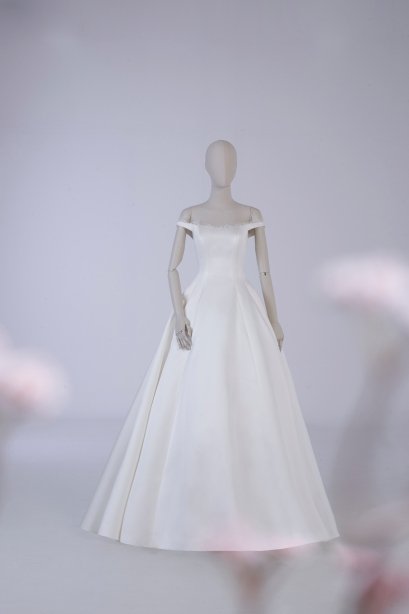 ชุดแต่งงาน สำหรับเช่า