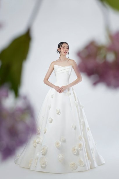 ชุดแต่งงาน สำหรับเช่า