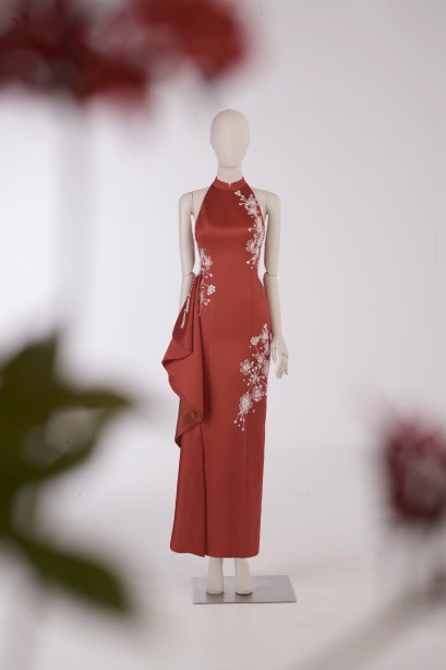 ชุดหมั้น สำหรับเช่า