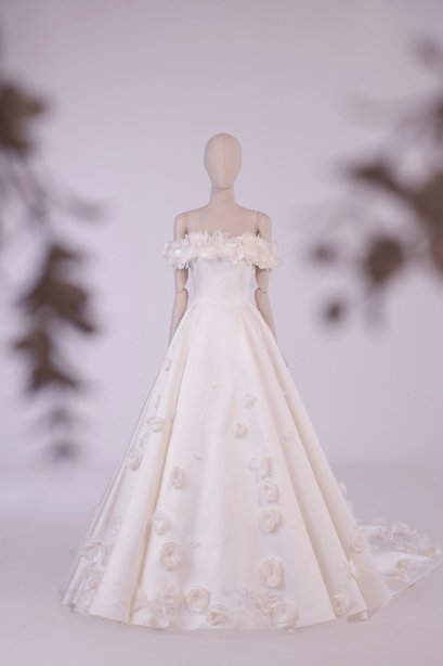 ชุดแต่งงาน สำหรับเช่า