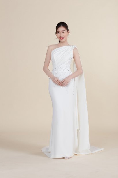 ชุดแต่งงาน สำหรับเช่าราคาถูก