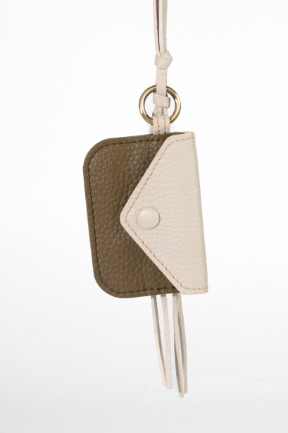 City Charm in Moss – Suede Leather Card Clip for Koiji