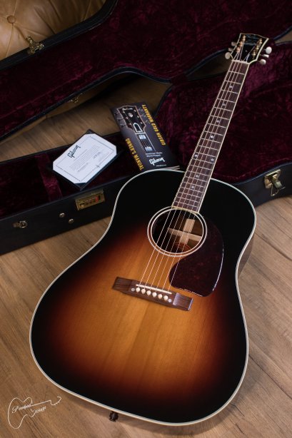Gibson 75TH Anniversary J-45 Triburst