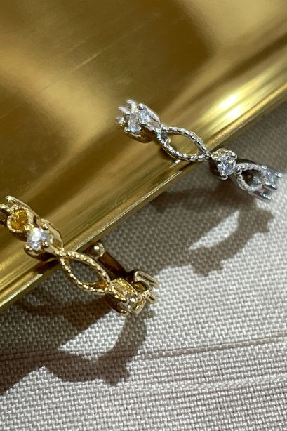 Ear Cuff Infinity แต่งเพชร
