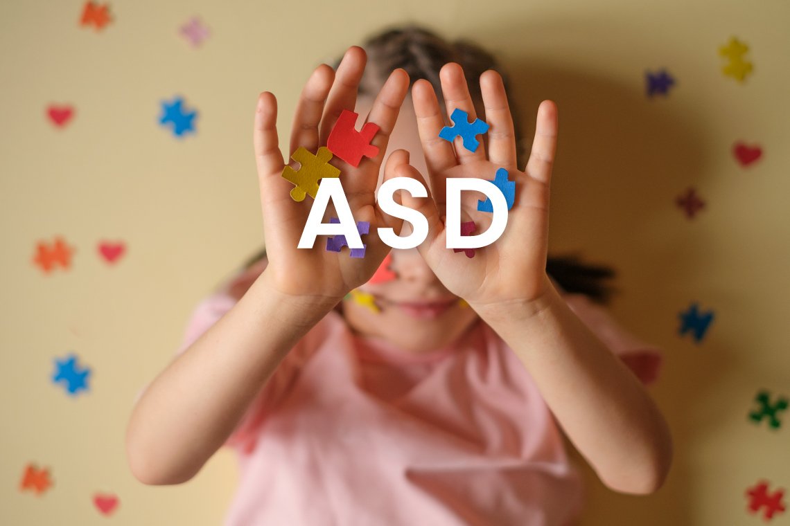 รู้จักโรคออทิสติก (ASD) สังเกตสัญญาณเตือนและแนวทางบำบัด