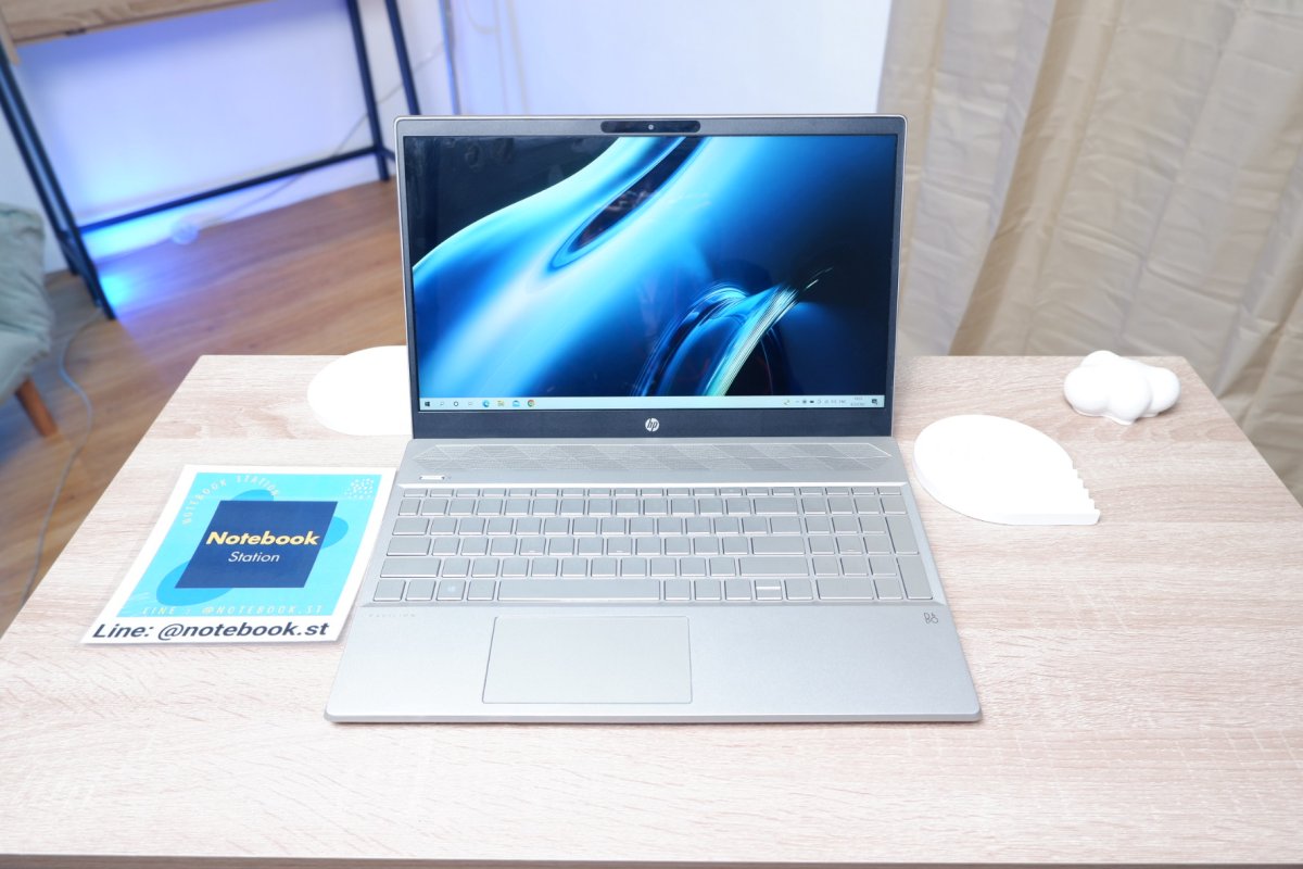 HP Pavilion 15 Core i5-1035G1 8GB ジャンク HP Pavilion 15 Core i5-1035G1 8GB ジャンク