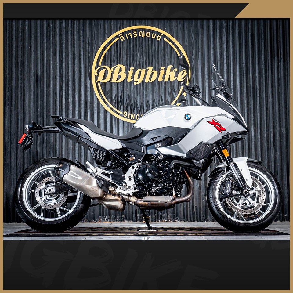 BMW F900XR