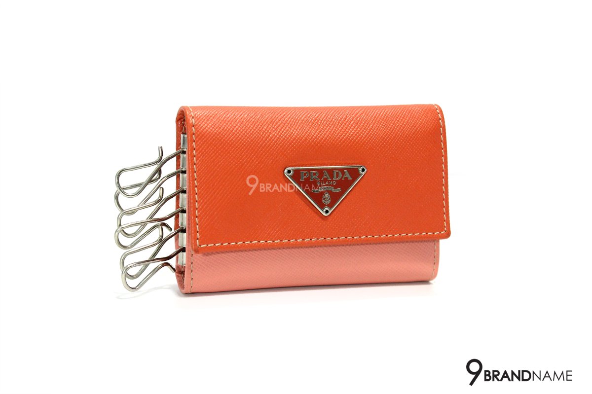 Prada_key_holder_2tone_2.jpg