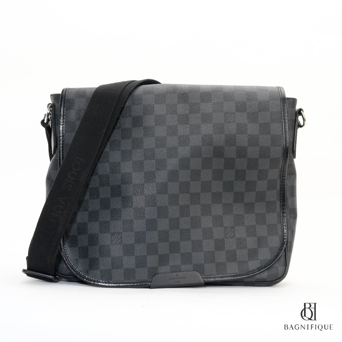LV MESSENGER 34 BLACK DAMIER CANVAS SHW bagnifiquethailand