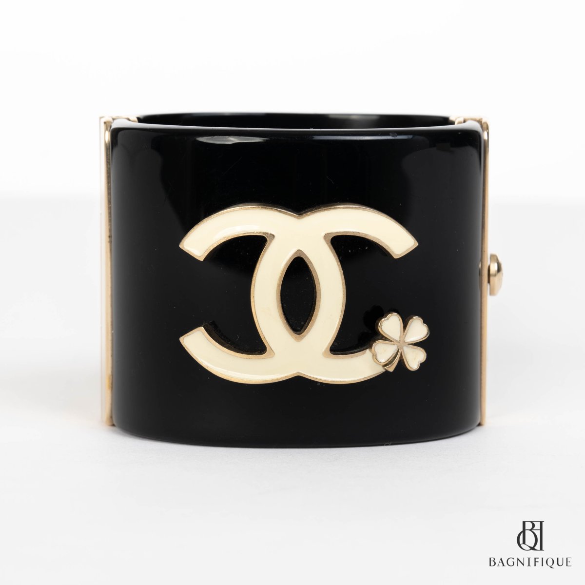 Chanel resin top cuff bracelet