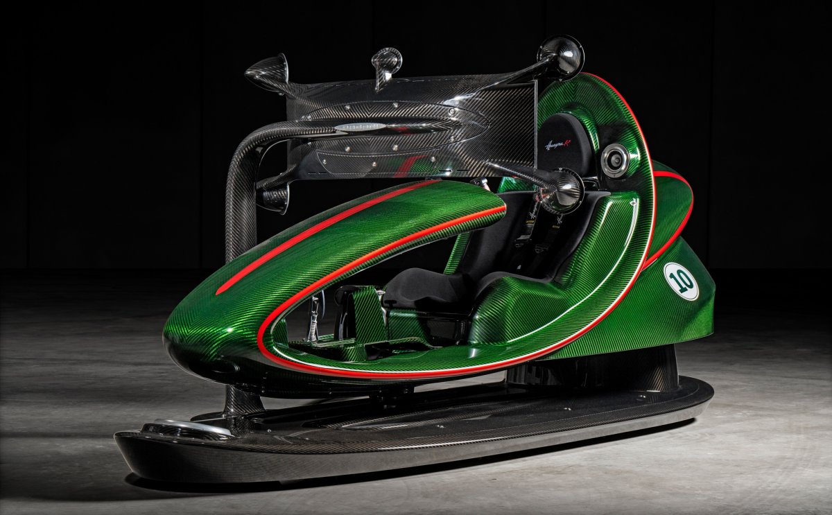 Pagani เผยโฉม!! Huayra R simulator สุดยอดประสบการณ์เสมือนขับไฮเปอร์คาร์ ...