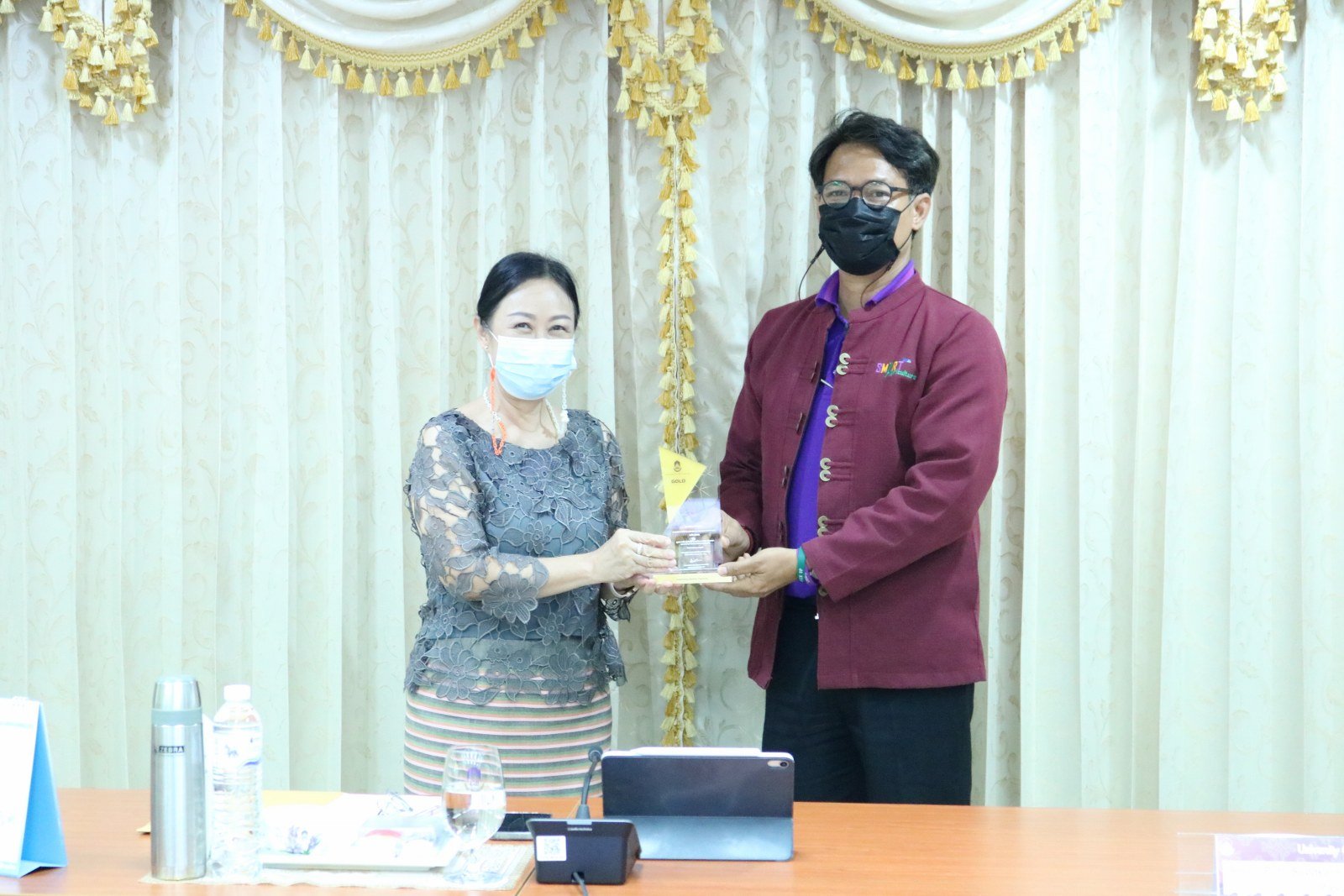 คณะเกษตรศาสตร์ฯ คว้ารางวัลสนับสนุนพื้นที่การเรียนรู้ (Learning Space) ระดับ Gold พร้อมเงินรางวัล 30,000.- กิจกรรม Pitching ม.พะเยา ประจำปี 2564 คณะเกษตรศาสตร์ฯ คว้ารางวัลสนับสนุนพื้นที่การเรียนรู้ (Learning Space) ระดับ Gold พร้อมเงินรางวัล 30,000.- กิจกรรม Pitching ม.พะเยา ประจำปี 2564