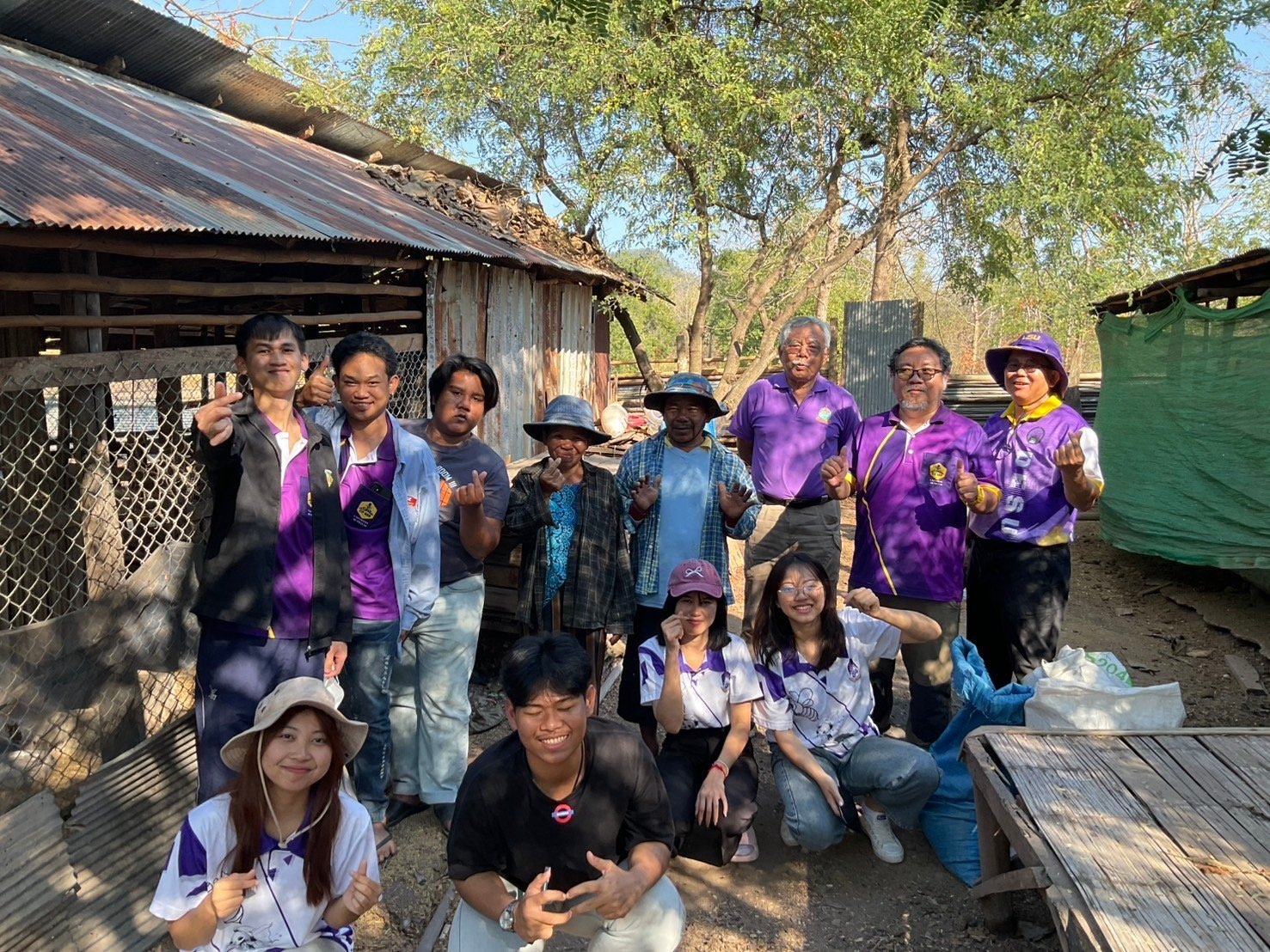 "Building a Collaborative Network for Utilizing Agricultural Waste Processed by Microorganisms to Produce Black Soldier Fly Larvae as an Alternative Protein Source in Animal Feed to Reduce the Cost of Organic Egg Farming in High-altitude Areas of Pha "Building a Collaborative Network for Utilizing Agricultural Waste Processed by Microorganisms to Produce Black Soldier Fly Larvae as an Alternative Protein Source in Animal Feed to Reduce the Cost of Organic Egg Farming in High-altitude Areas of Pha