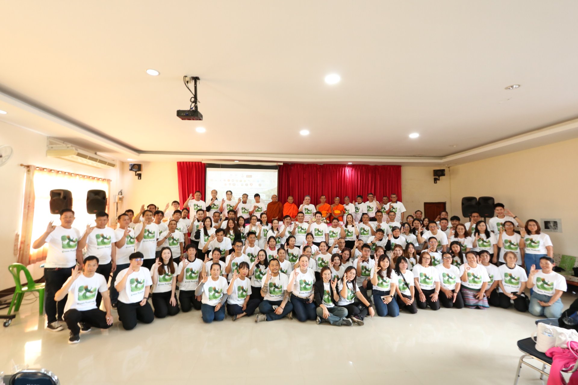 University of Phayao and DPU Join Forces for Sustainable Green Peafowl Conservation