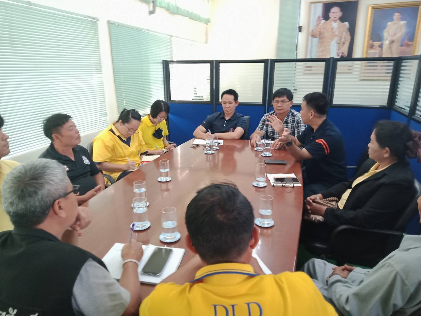 คณะเกษตรศาสตร์ฯ ร่วมประชุมวางแผนบูรณาการความร่วมมือกับสำนักงานปศุสัตว์ จ.เชียงราย โครงการ " วิจัยเพื่อพัฒนานวัตกรรมเพื่อผลผลิตฯ " คณะเกษตรศาสตร์ฯ ร่วมประชุมวางแผนบูรณาการความร่วมมือกับสำนักงานปศุสัตว์ จ.เชียงราย โครงการ " วิจัยเพื่อพัฒนานวัตกรรมเพื่อผลผลิตฯ "