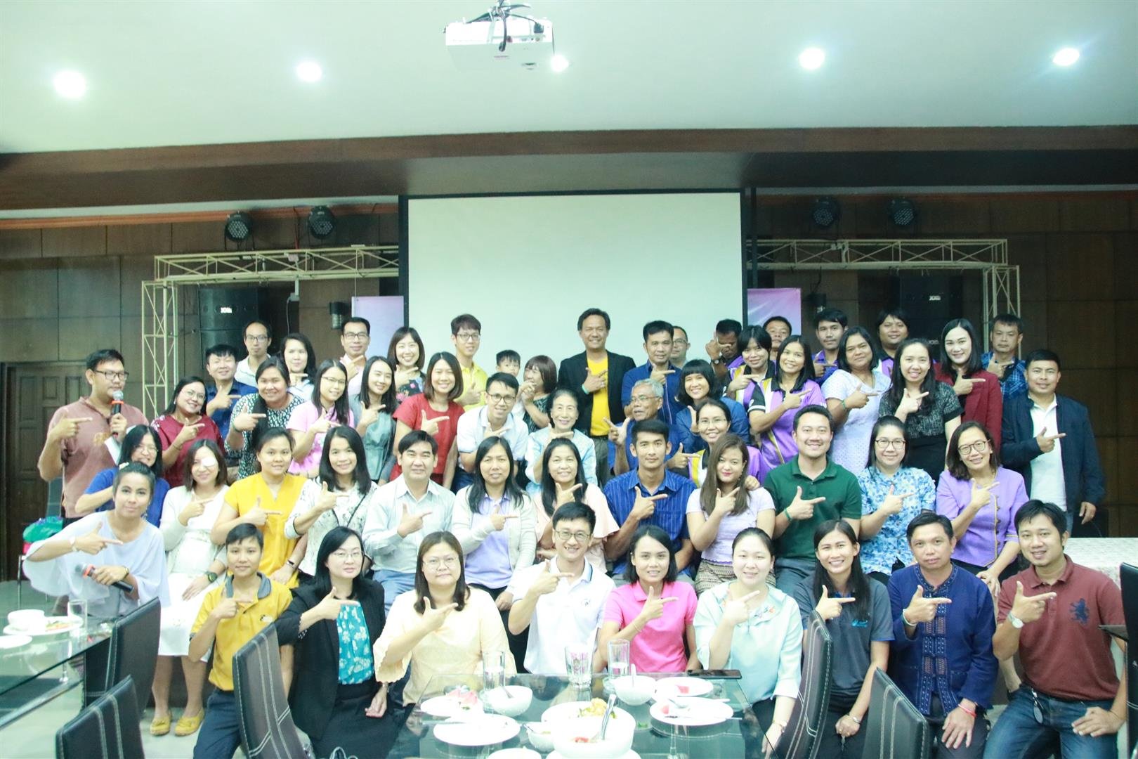  คณะเกษตรศาสตร์และทรัพยากรธรรมชาติ ม.พะเยา ได้จัดงานมุทิตาจิต รองศาสตราจารย์รัตนา อัตตปัญโญ อดีตคณบดีคณะเกษตรศาสตร์ฯ