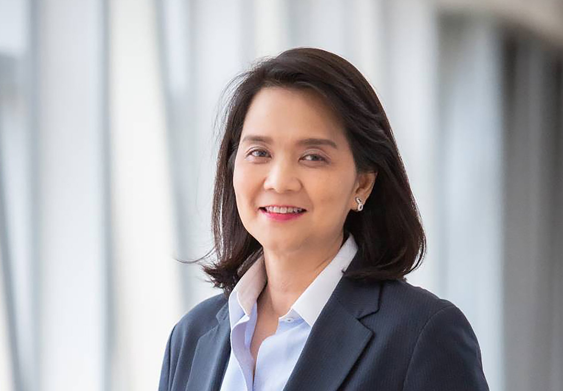 หนึ่งทศวรรษทีวีดิจิตอล  : ศาสตราจารย์กิตติคุณ ดร.พิรงรอง รามสูต หนึ่งทศวรรษทีวีดิจิตอล  : ศาสตราจารย์กิตติคุณ ดร.พิรงรอง รามสูต