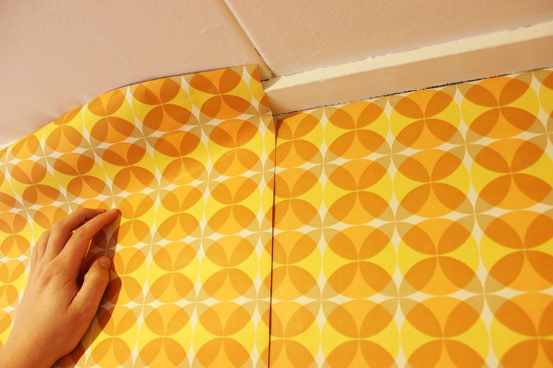 ติดวอลเปเปอร์ทำได้เองที่บ้าน ติดวอลเปเปอร์ทำได้เองที่บ้าน