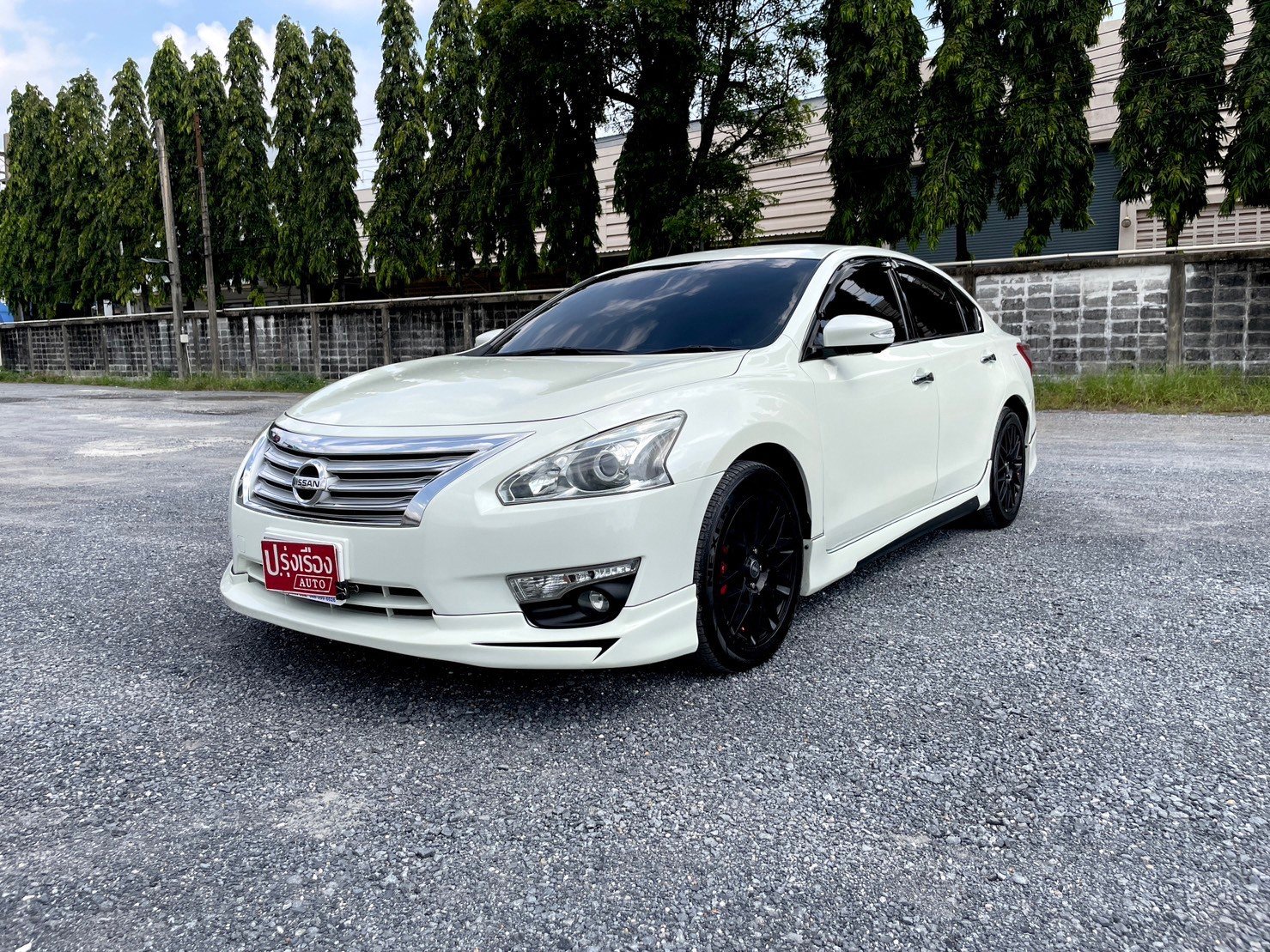 2014 Nissan Teana 2.0 XL เกียร์ออโต้  สีขาวมุก